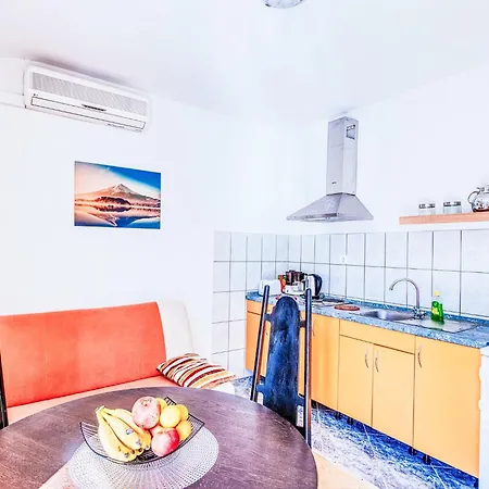 Apartment Ivanov-1 By Interhome Zadar
